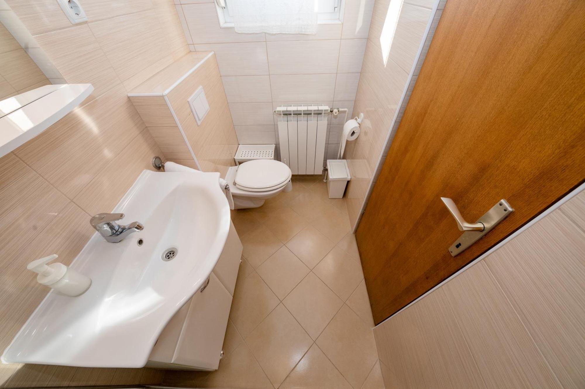 Tomulic Jasna I Miljenko Apartment Supetarska Draga Exterior foto