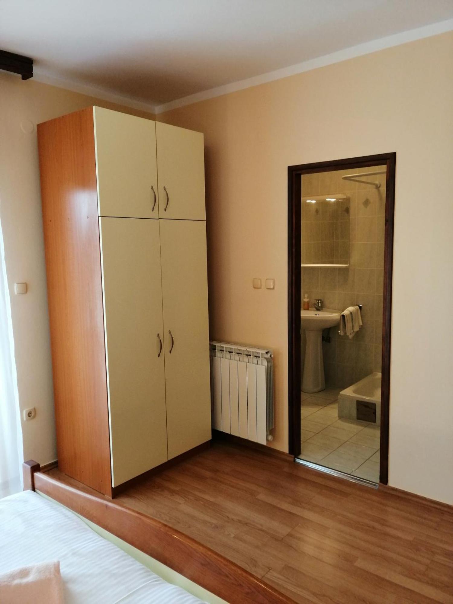 Tomulic Jasna I Miljenko Apartment Supetarska Draga Exterior foto