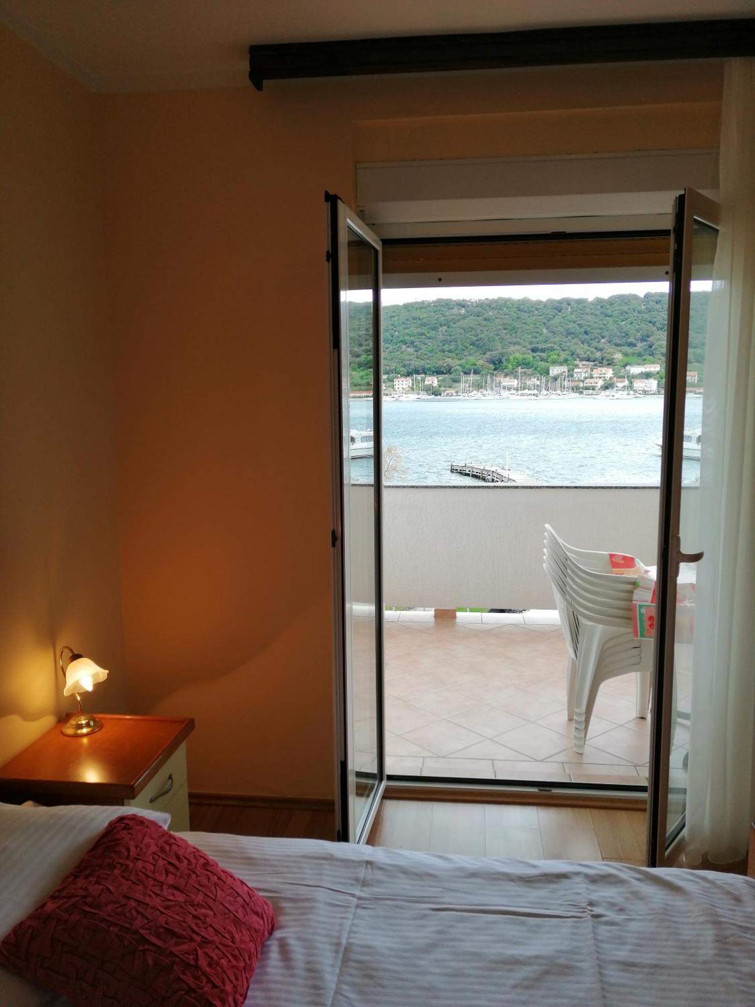 Tomulic Jasna I Miljenko Apartment Supetarska Draga Exterior foto